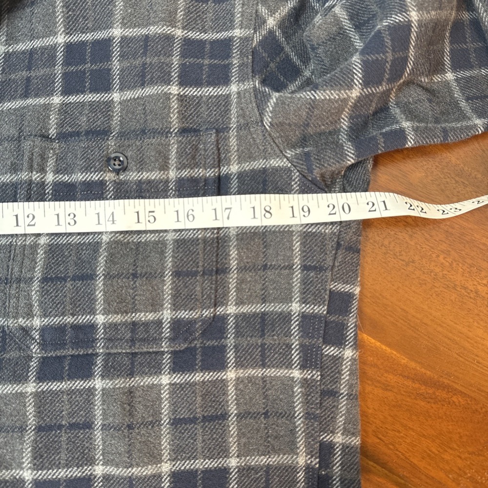 Wallace Barnes Flannel Shirt Men S Blue Gray Plaid Heavyweight Work Button Up - Picture 6 of 11